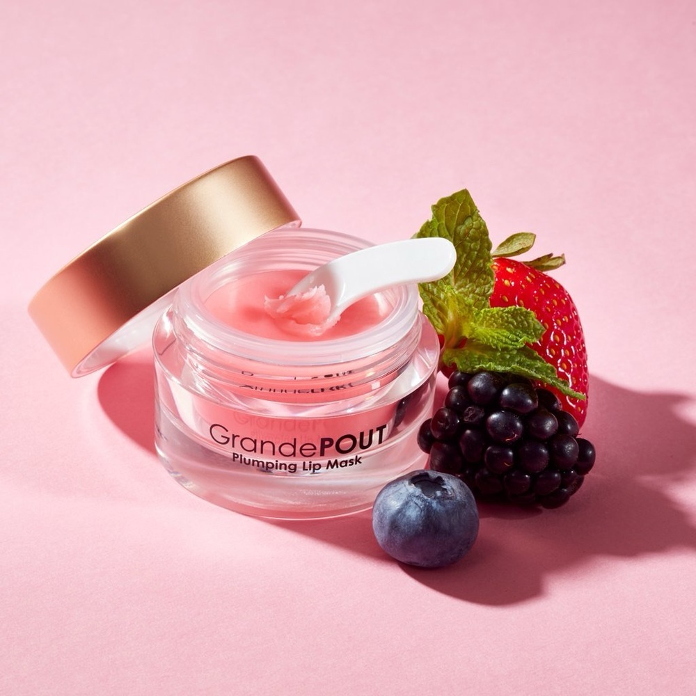Grande Cosmetics - GrandePOUT plumping lip mask. Full size Berry Mojito🫐🍓